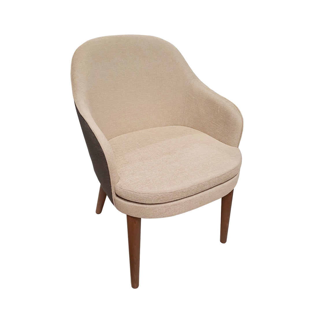 Very Wood Carmen armchair