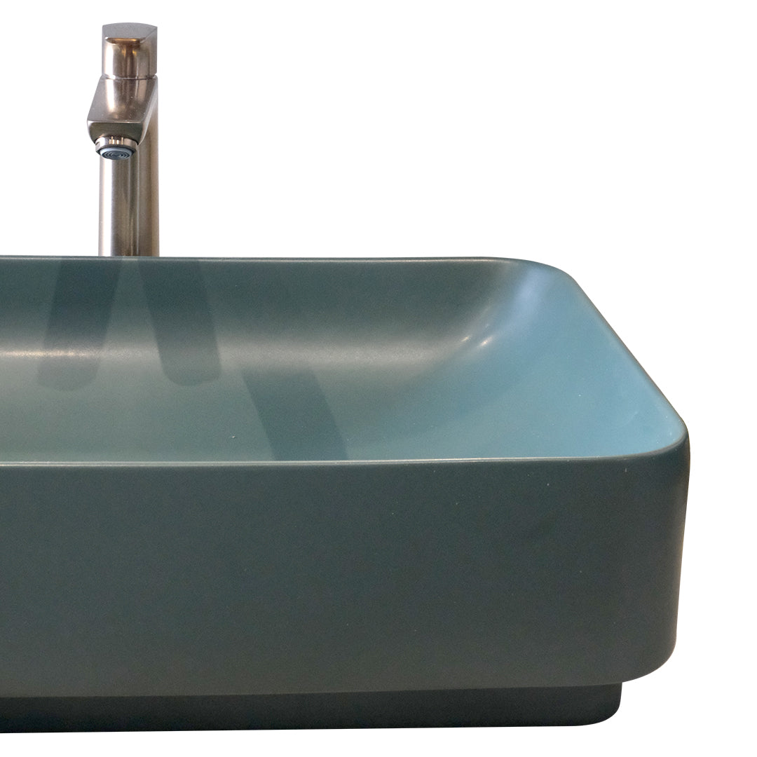 Cielo Mare rectangular basin